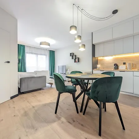 Traugutta Urban Nest By Bookinghost Apartment