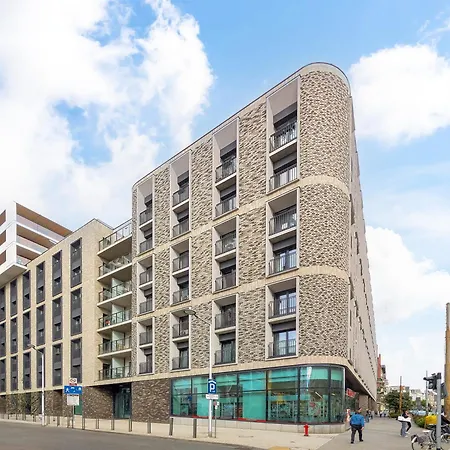 Apartment Traugutta Urban Nest By Bookinghost *