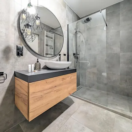 Traugutta Urban Nest By Bookinghost Apartman Wrocław